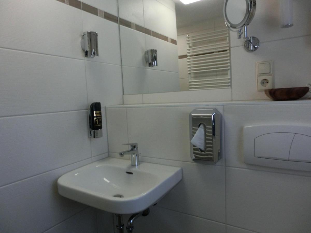 Gaestehaus Daheim レーメ エクステリア 写真